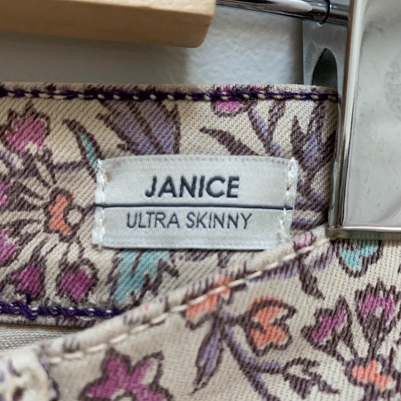 Level 99 floral fall pattern jeans size 27 - Picture 7 of 11